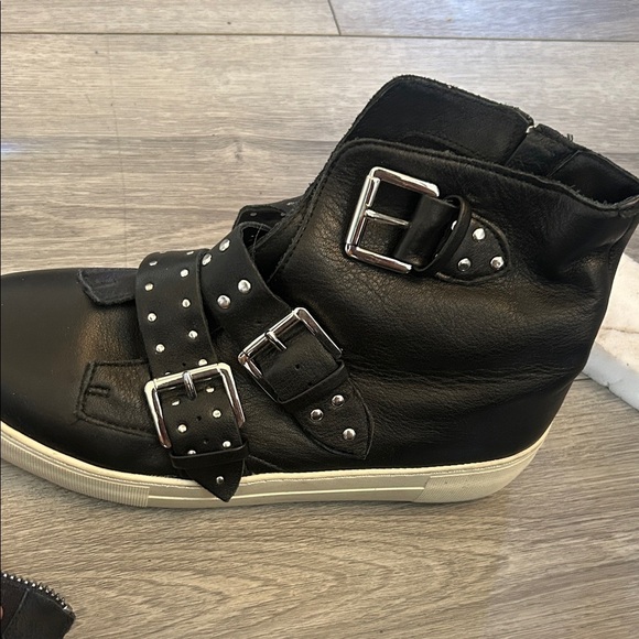 J/SLIDES Black Leather Buckle High Top Sneakers - Picture 2 of 7